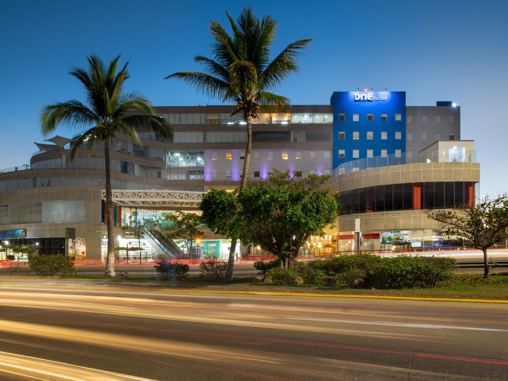 One Puerto Vallarta Aeropuerto